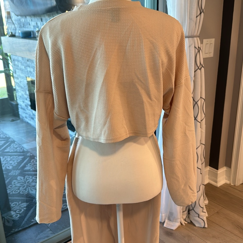 NEW ✨3 Pc SHEIN outfit. Cream Color - Picture 6 of 7